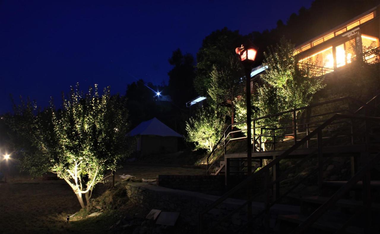 The Bugyal Hotell Kanatal Eksteriør bilde