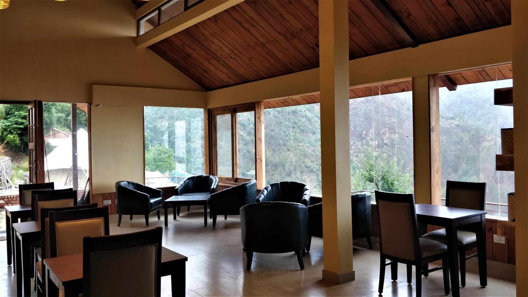 The Bugyal Hotell Kanatal Eksteriør bilde